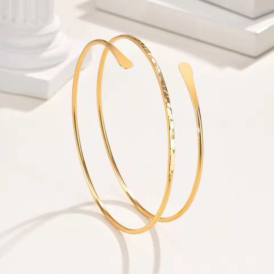 Armlets