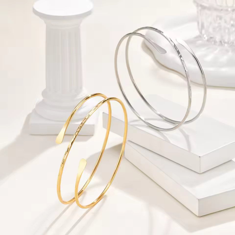 Armlets